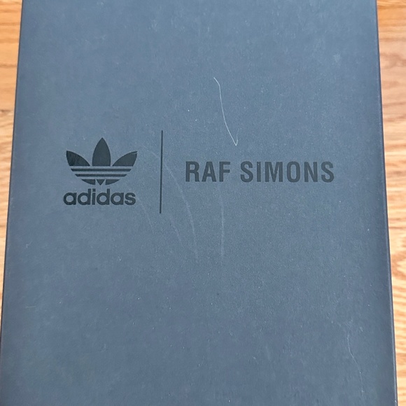 adidas by Raf Simons Torsion Stan Sneaker (Eu 40) - Picture 15 of 16